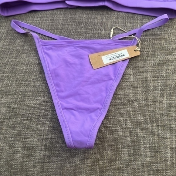 Skims Micro Thong & Crossover Triangle Bralette Set - Picture 3 of 6